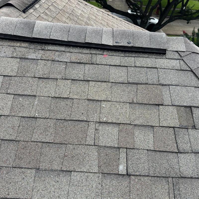 Architectural shingles with ridge vent installation, Pearland TX