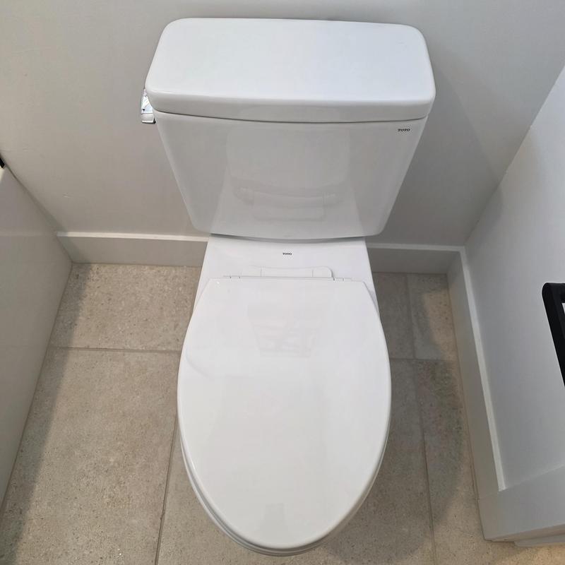 Toto Drake tornado flush toilet installation in bathroom
