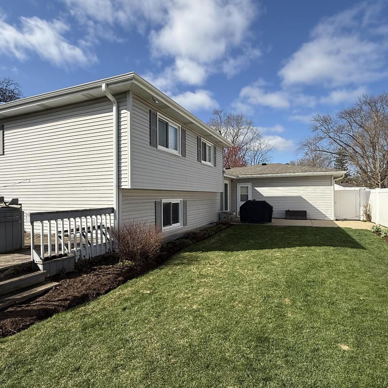 Atlas impact class 4 roofing shingles on residential home