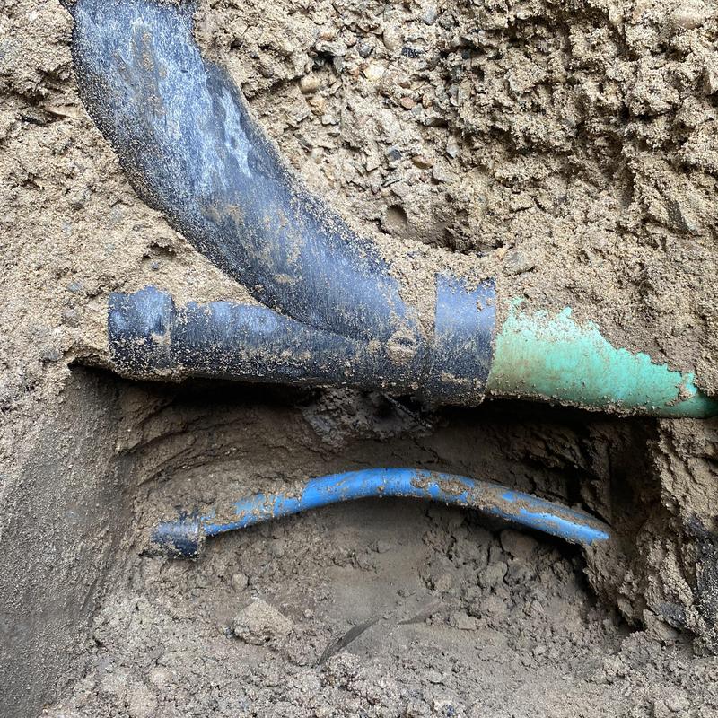 Water service pipe spot repair in trench Water service pipe spot repair in trench