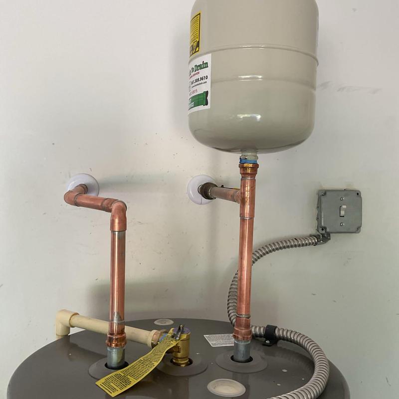 Rheem 50-gallon electric water heater installation with expansion tank