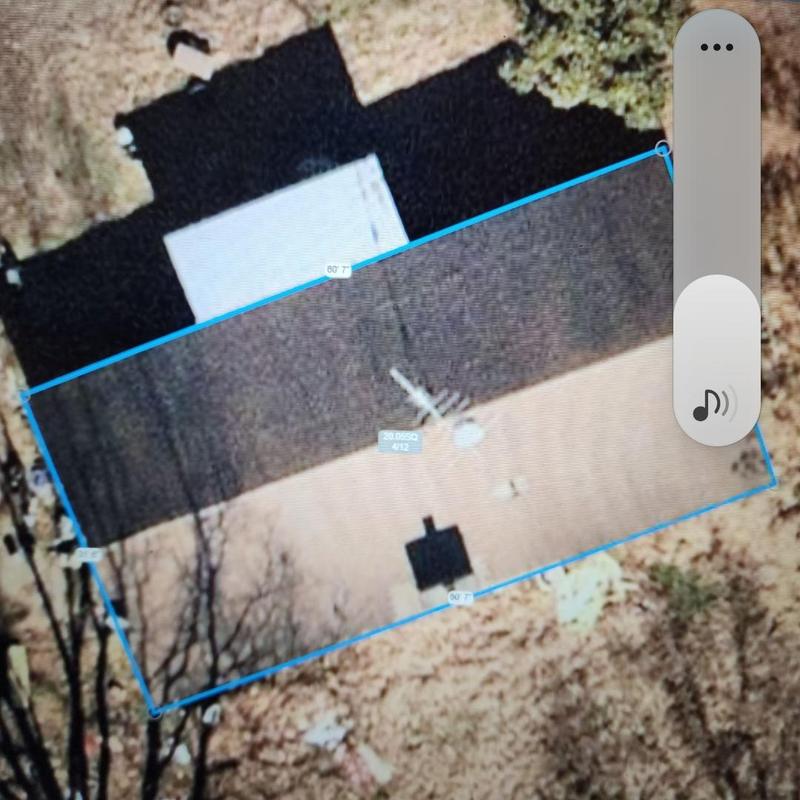 Roof surface measurement with property boundary outline