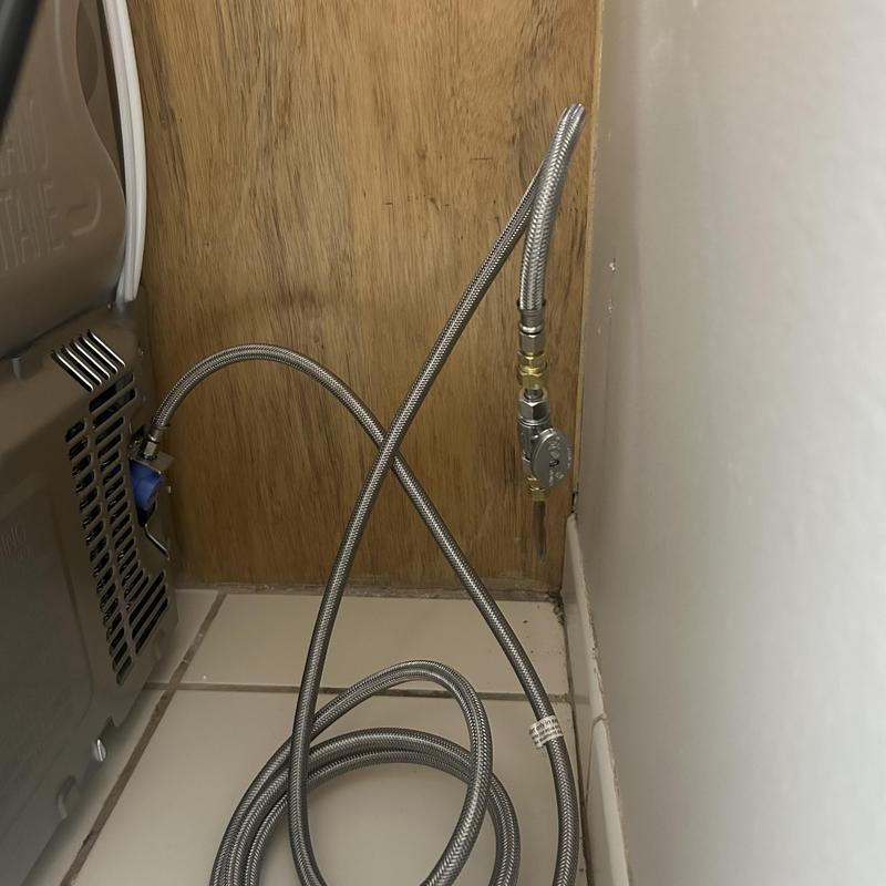 Refrigerator icemaker shut off valve and hoses installation