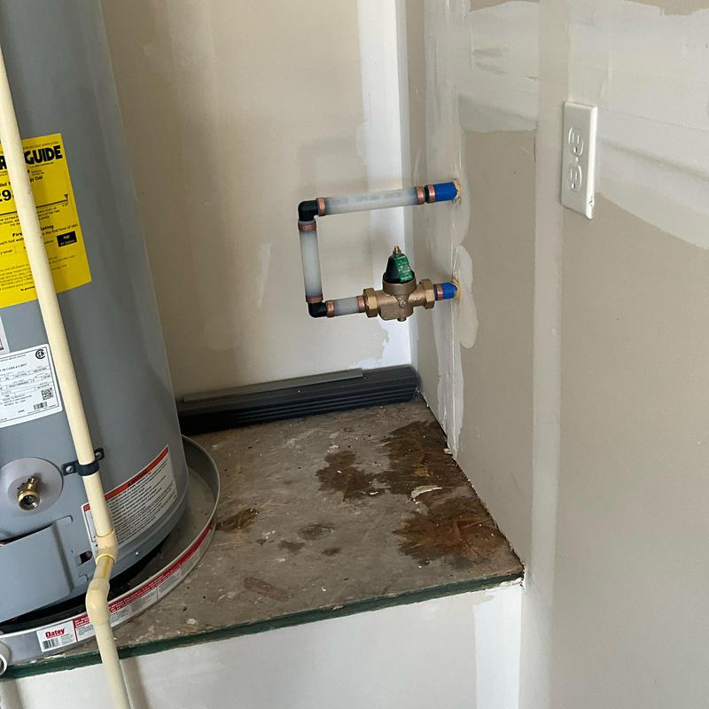 Pressure reducing valve installation near water heater Pressure reducing valve installation near water heater