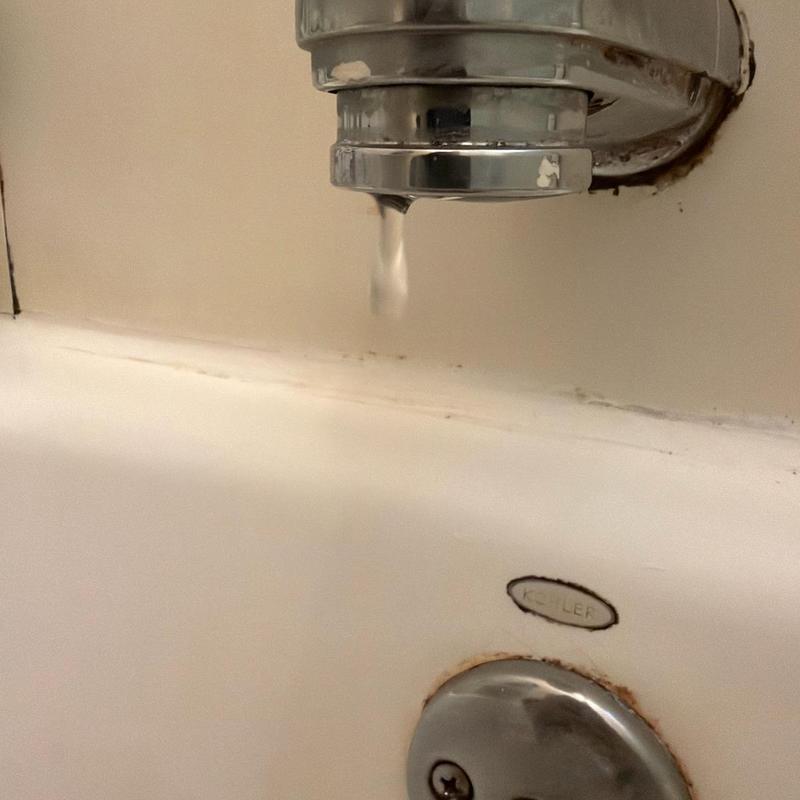 Shower faucet cartridge flow test, no leaks