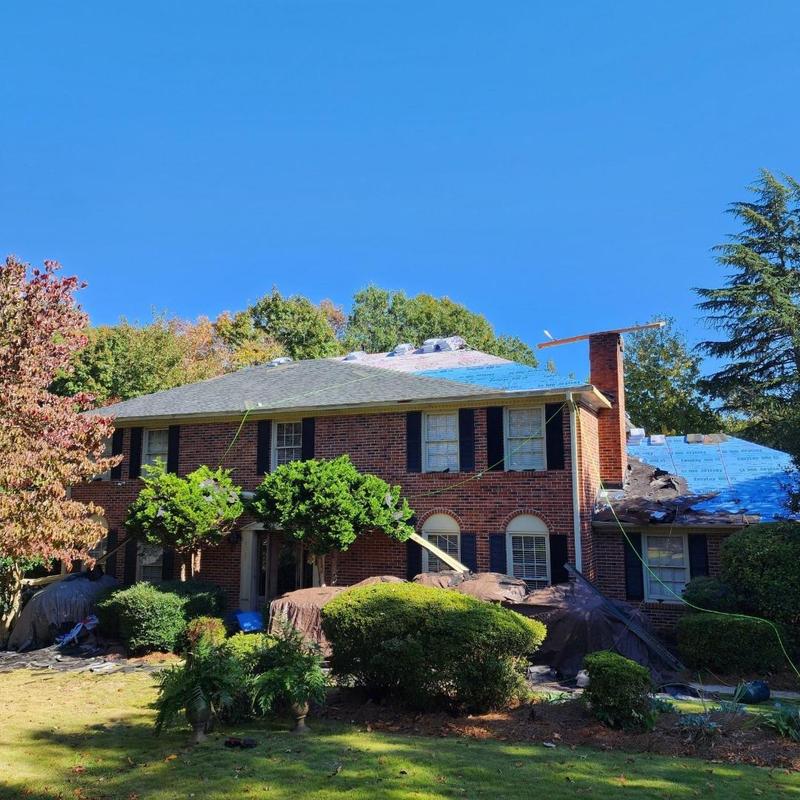 Owens Corning Onyx Black shingle roof replacement
