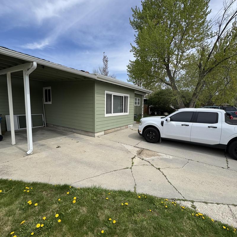 Water main replacement estimate at driveway and home Water main replacement estimate at driveway and home