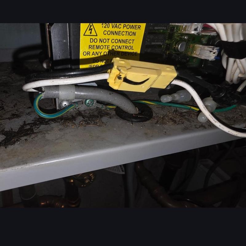 120 VAC power connection with fuse bypass wiring