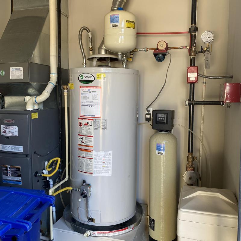 Water heater replacement estimate with connected plumbing Water heater replacement estimate with connected plumbing