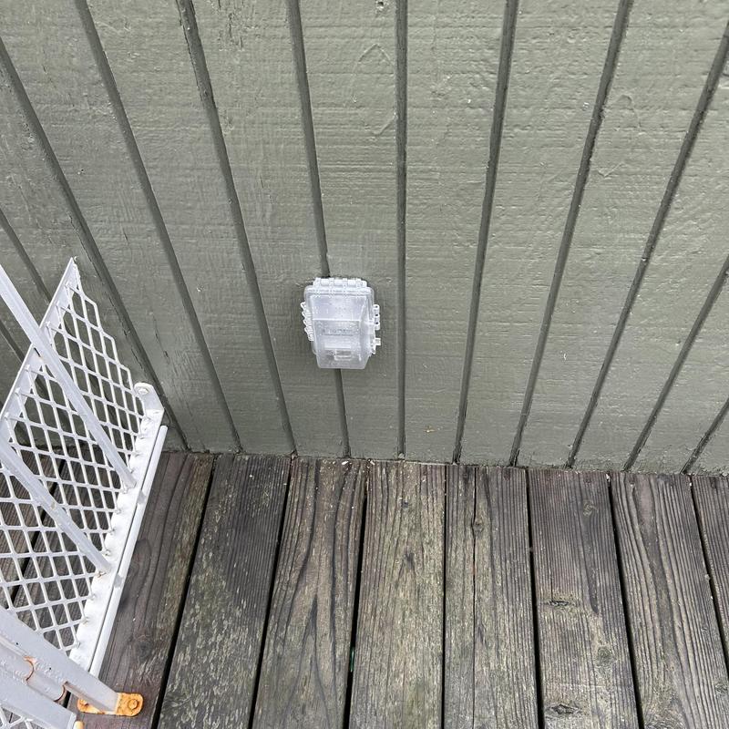 Weather-resistant exterior electrical receptacle with cover
