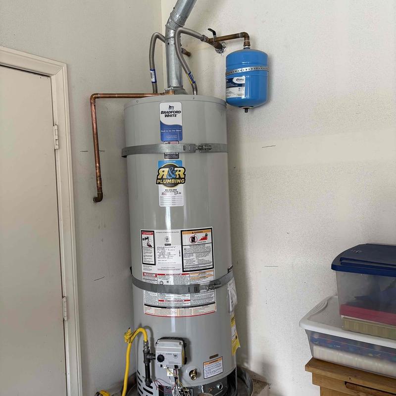 40-gallon water heater with expansion tank installation