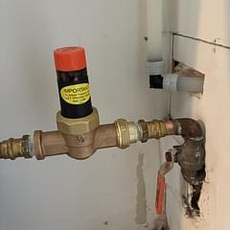 34 pressure reducing valve with copper piping installation