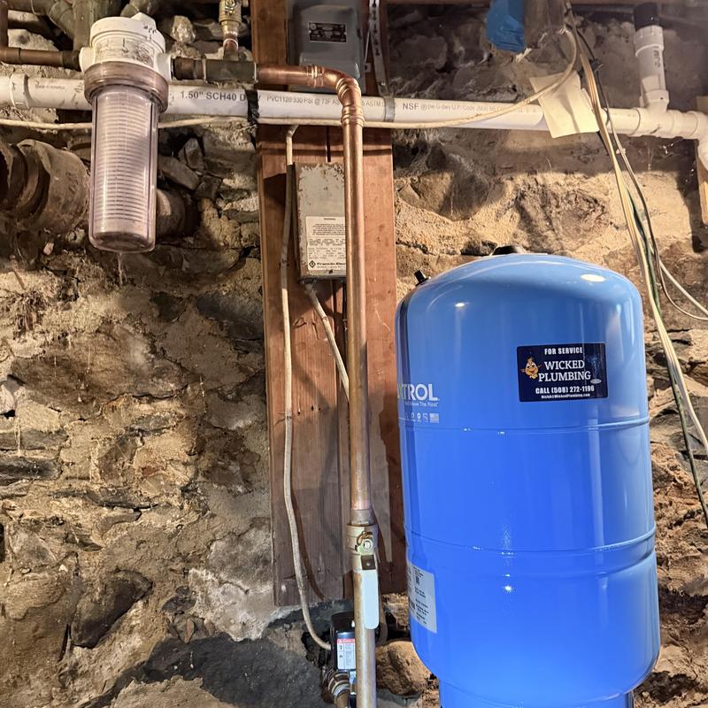 Well tank replacement with copper piping and switch