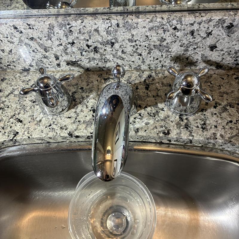 Grohe basin faucet with replaced hot and cold stems