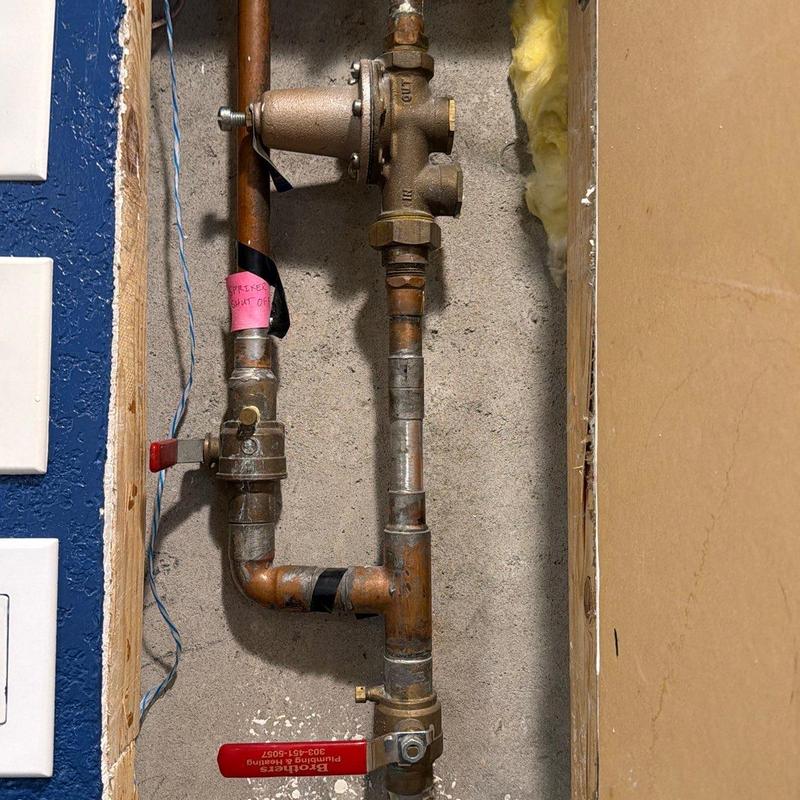 Pressure relief valve assembly with gauge installation