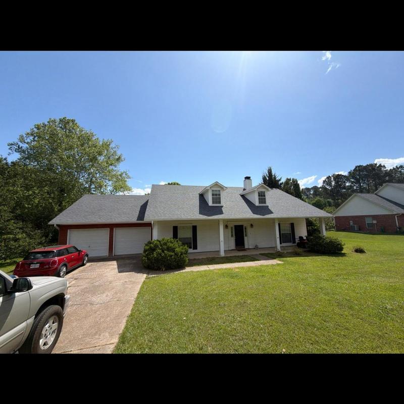 Owens Corning roof system on residential home