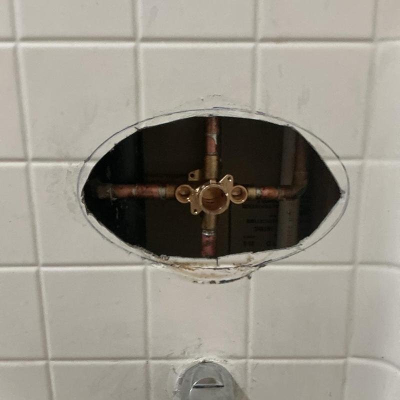 Moen Posi-Temp 1222 shower valve with copper piping