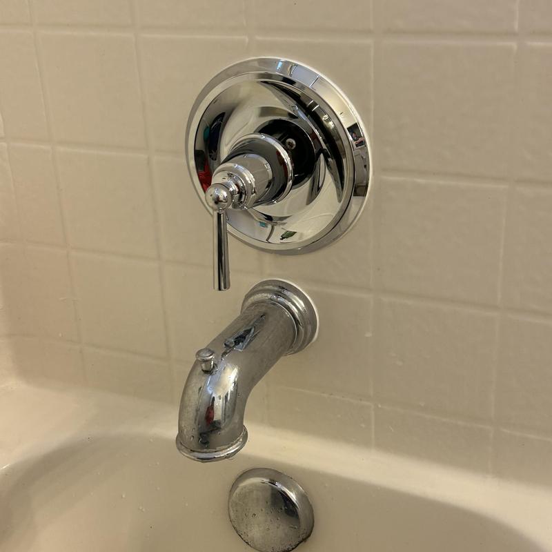 Bathtub faucet handle and chrome cover plate installation