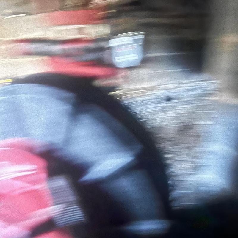 Jetting sewer pipe with flexible hose and connectors