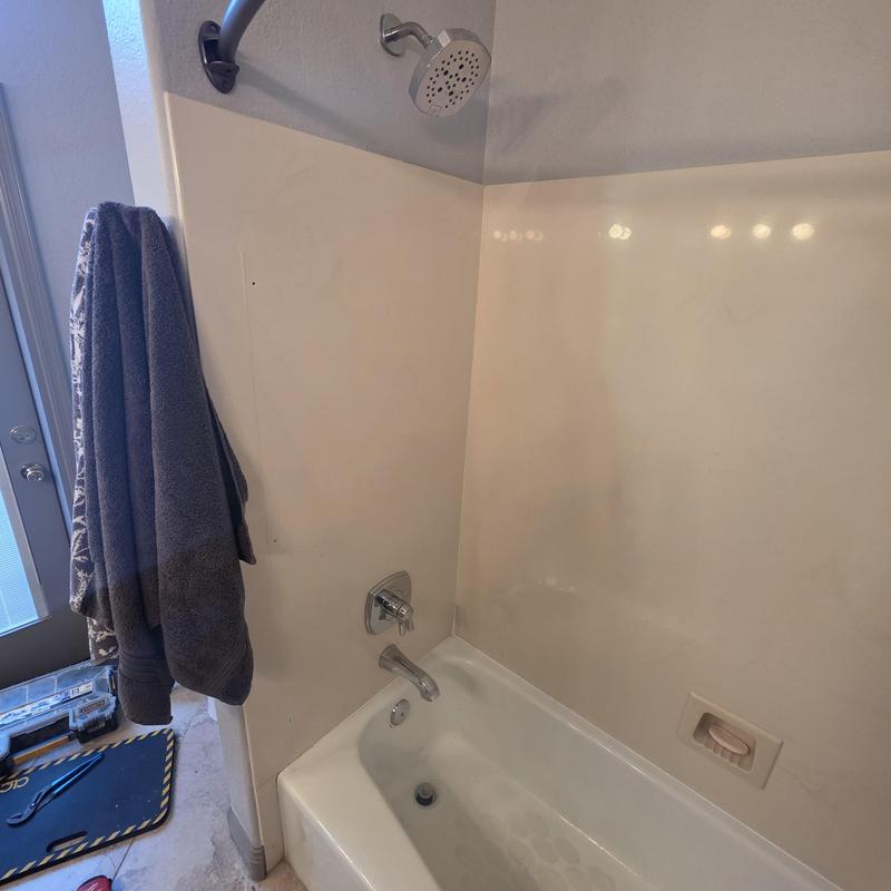 Tubshower valve and trim with waste and overflow parts
