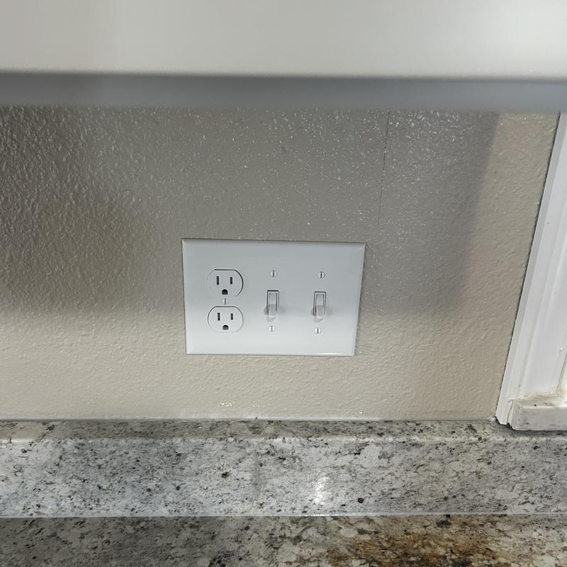 Garbage disposal switched receptacle and three gang box