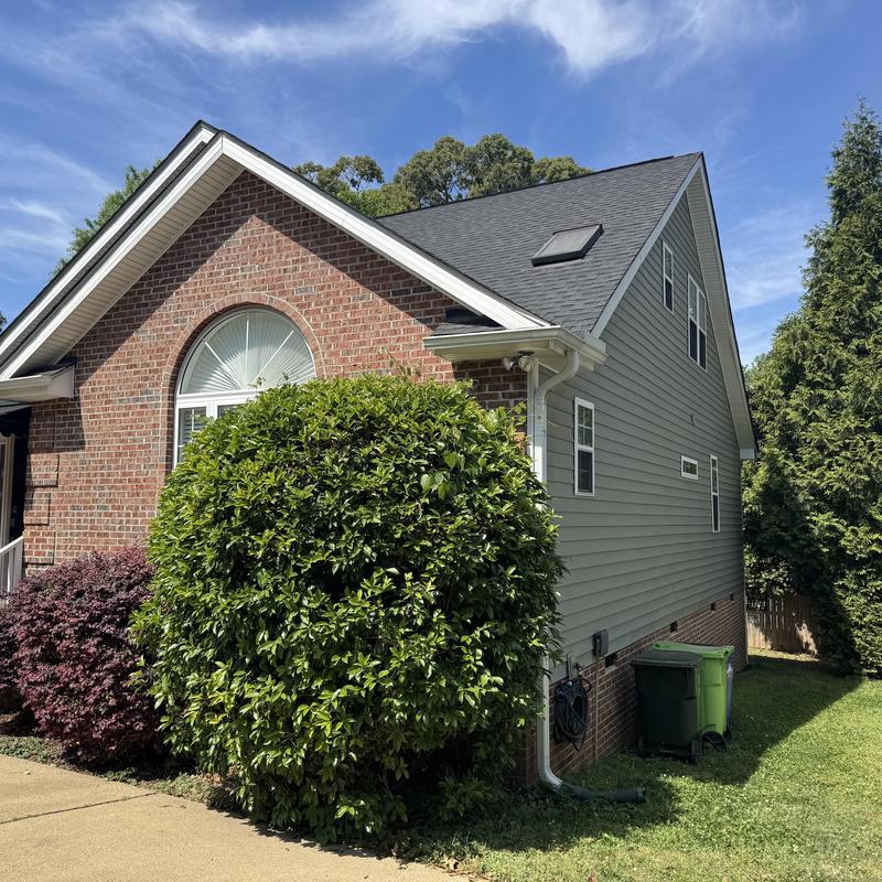 House siding with brick and vinyl panels replacement House siding with brick and vinyl panels replacement