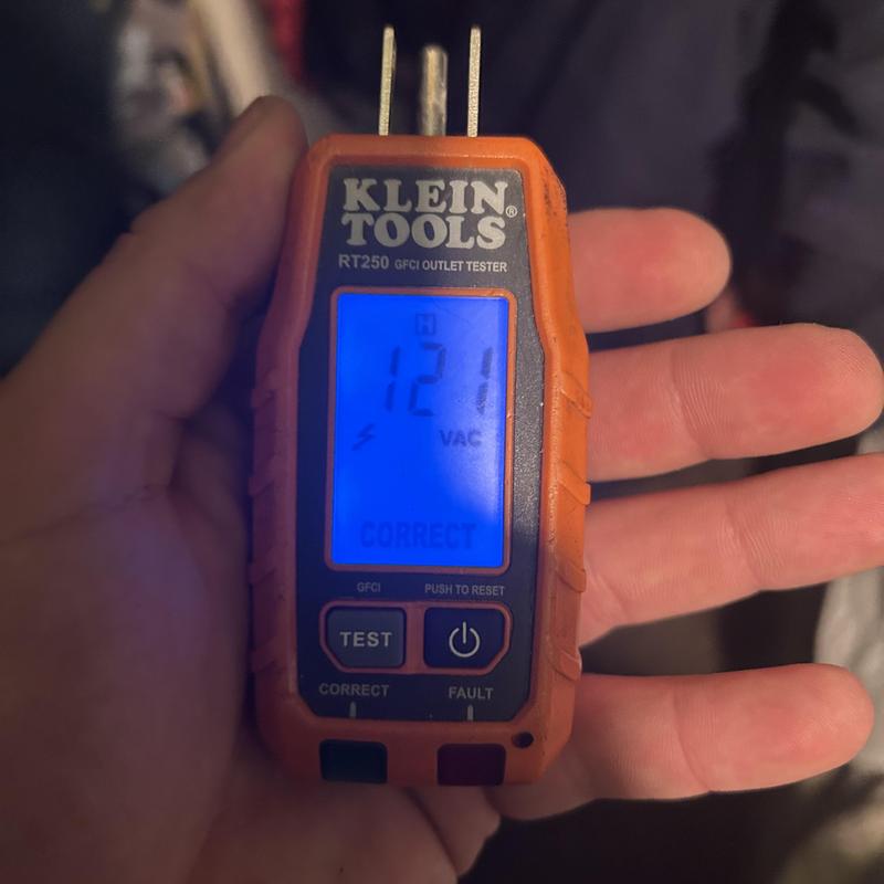 GFCI outlet tester showing correct voltage reading