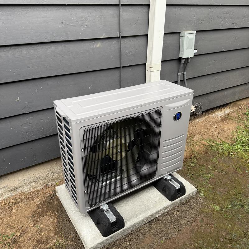 Friedrich variable speed heat pump installed outdoors Friedrich variable speed heat pump installed outdoors