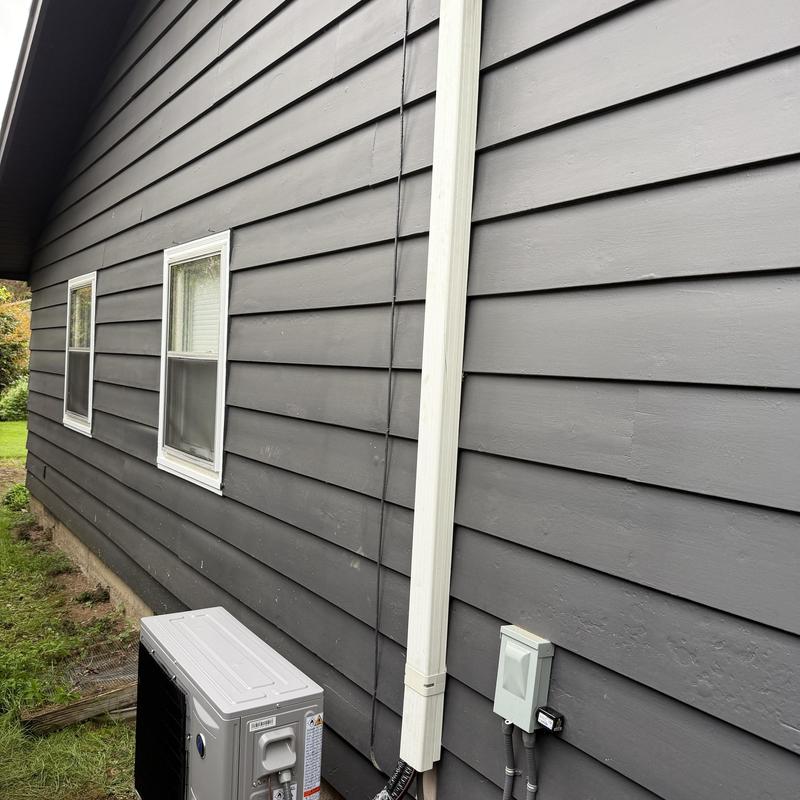Friedrich variable speed heat pump installation outdoors Friedrich variable speed heat pump installation outdoors