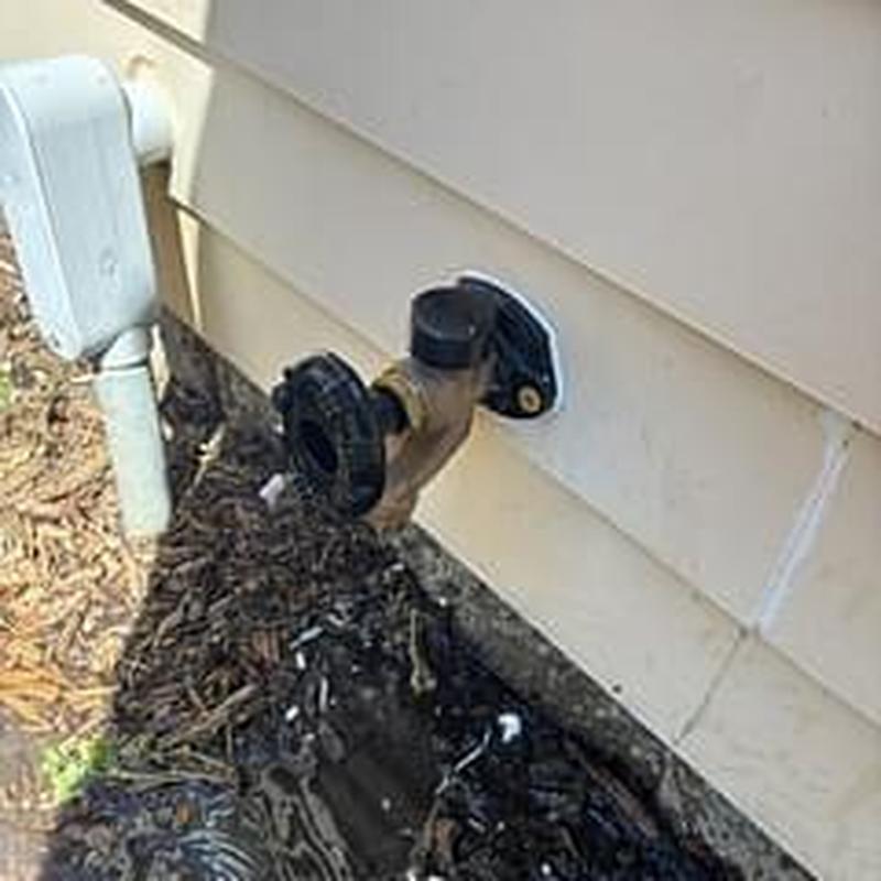 Hose bib with easy access and shutoff valve outdoors