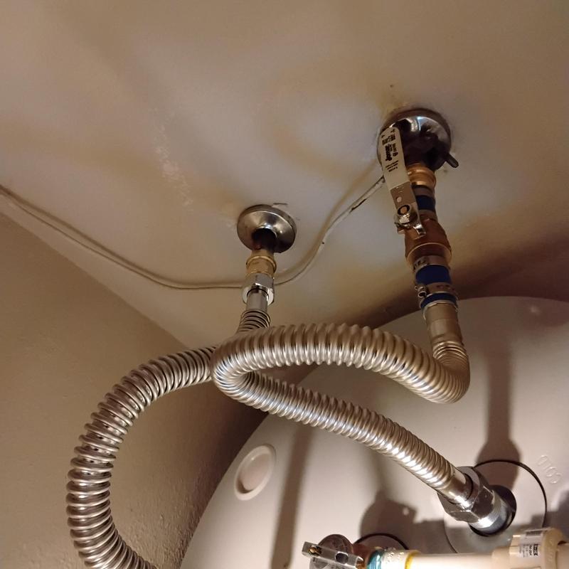 Water heater flexible gas supply lines installation