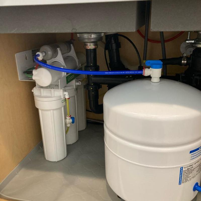 Green Fusion 1500 RO system with storage tank installed