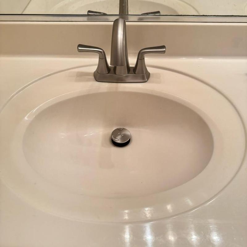 Kohler centerset bathroom faucet with new drain installed