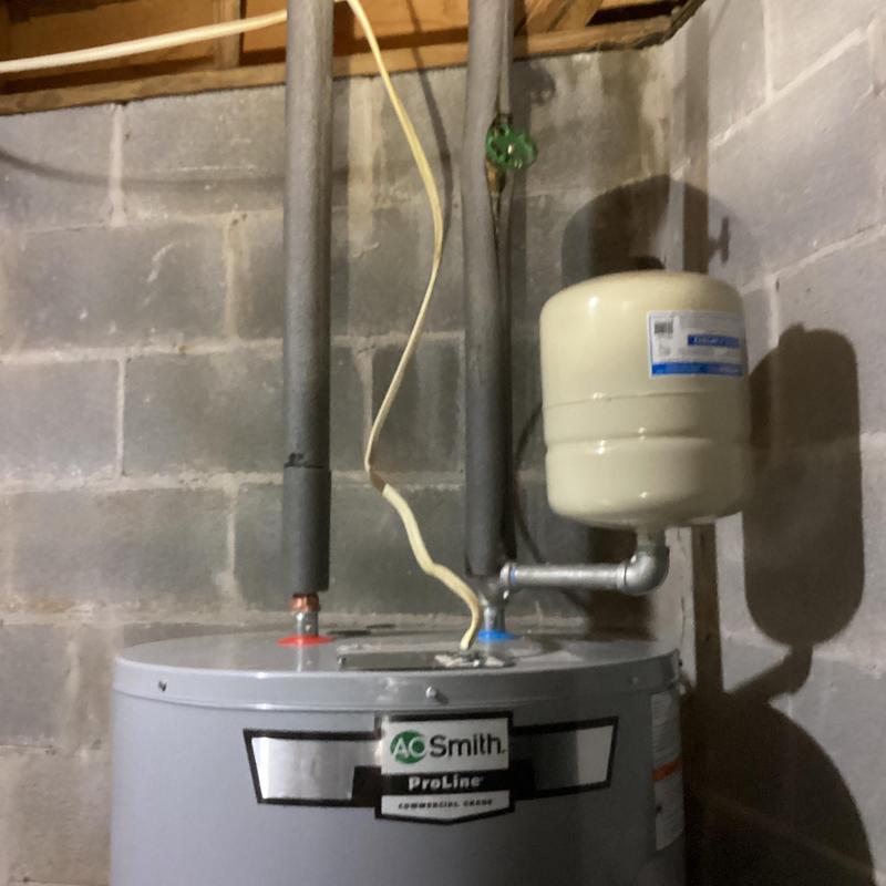50 gal water heater with expansion tank in basement