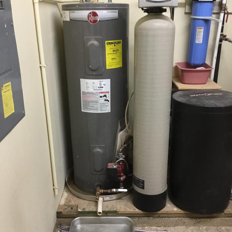 50 gal electric water heater with new drain pan and fittings
