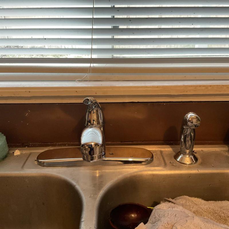 Kitchen sink faucet with side sprayer installation