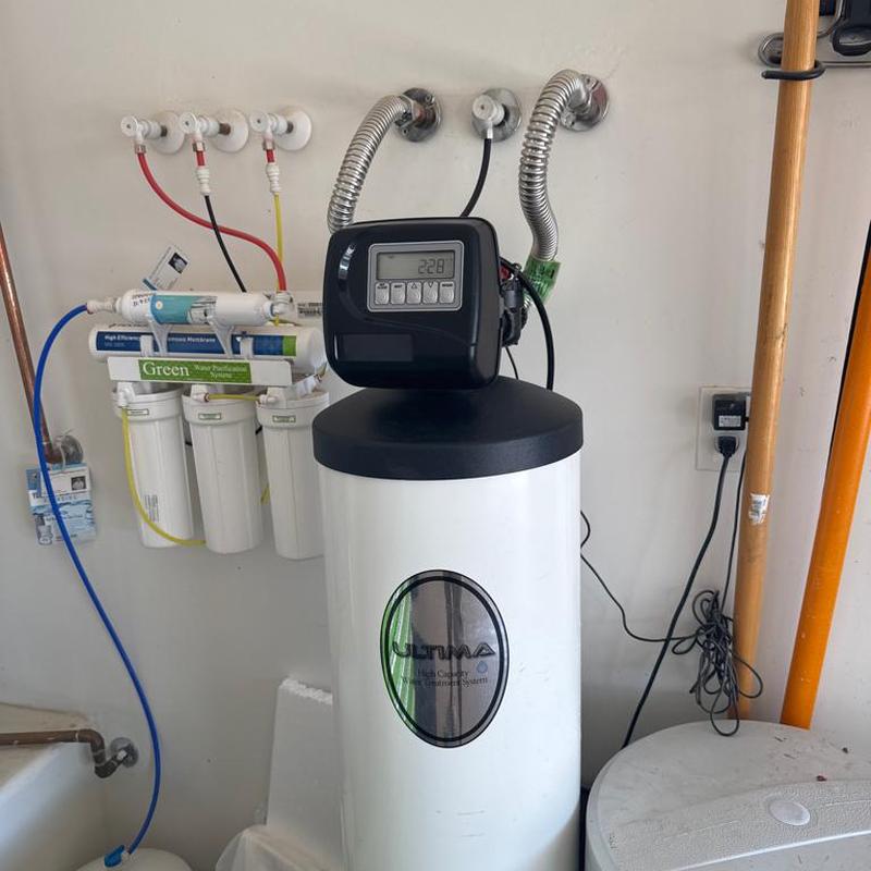 Water softener seal stack kit with control valve installation