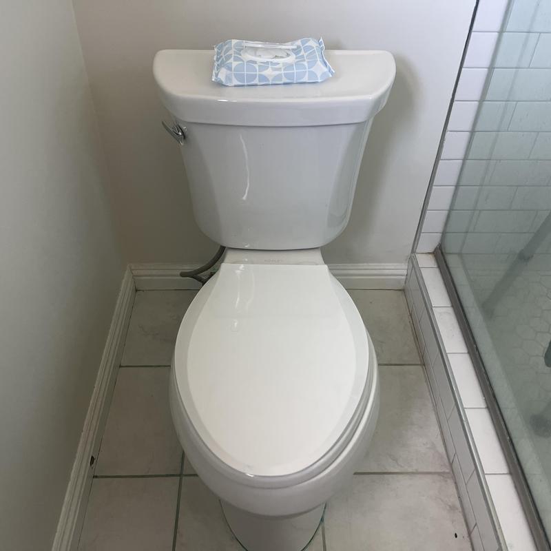 Toilet tank and bowl gasket replacement with tub caulking Toilet tank and bowl gasket replacement with tub caulking