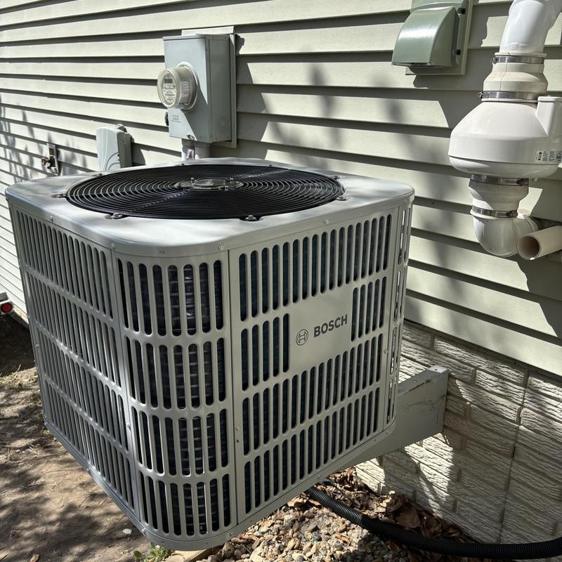 Bosch Ultra Efficiency 15 SEER Inverter AC unit installed