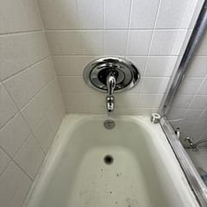 Moen single-handle shower valve installation in tub