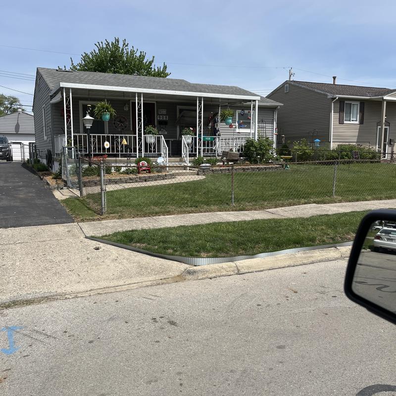 Roof shingles and front porch railing estimate