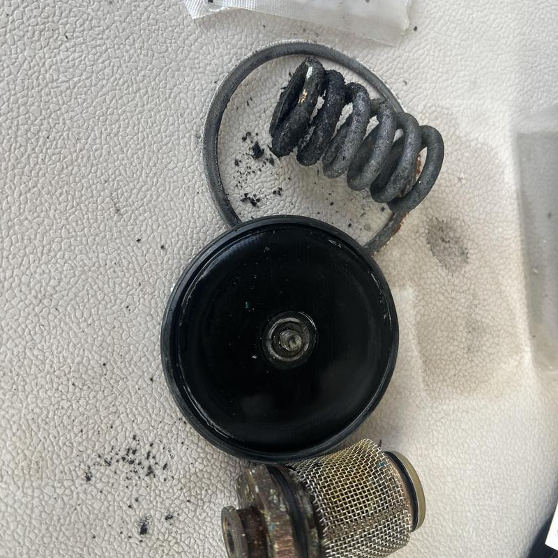 Pressure regulator parts including spring and diaphragm Pressure regulator parts including spring and diaphragm