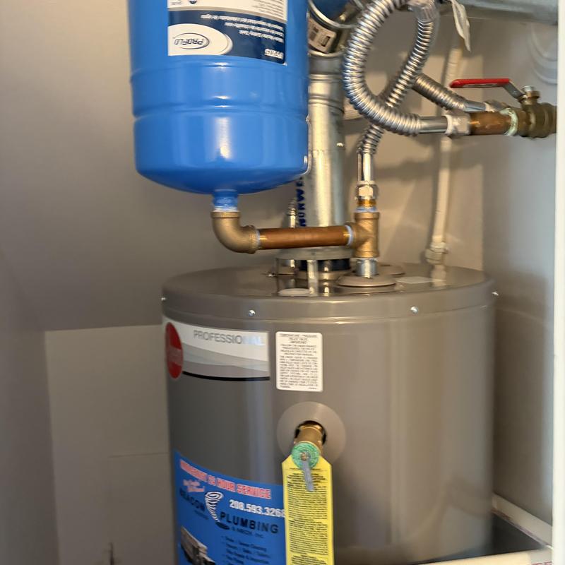 40-gallon water heater with expansion tank installed