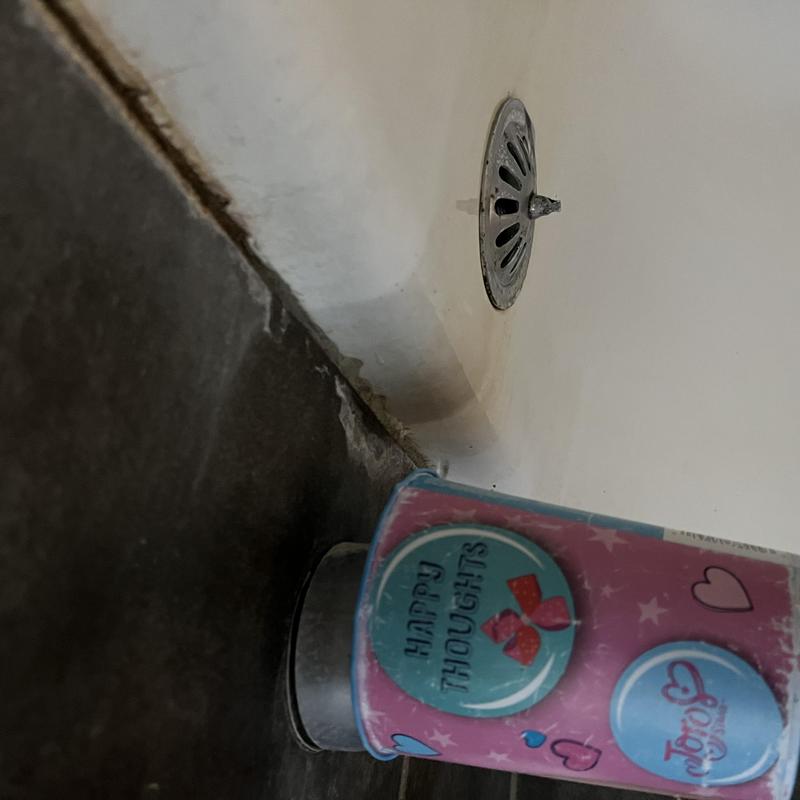 Bathtub waste and overflow drain with new assembly