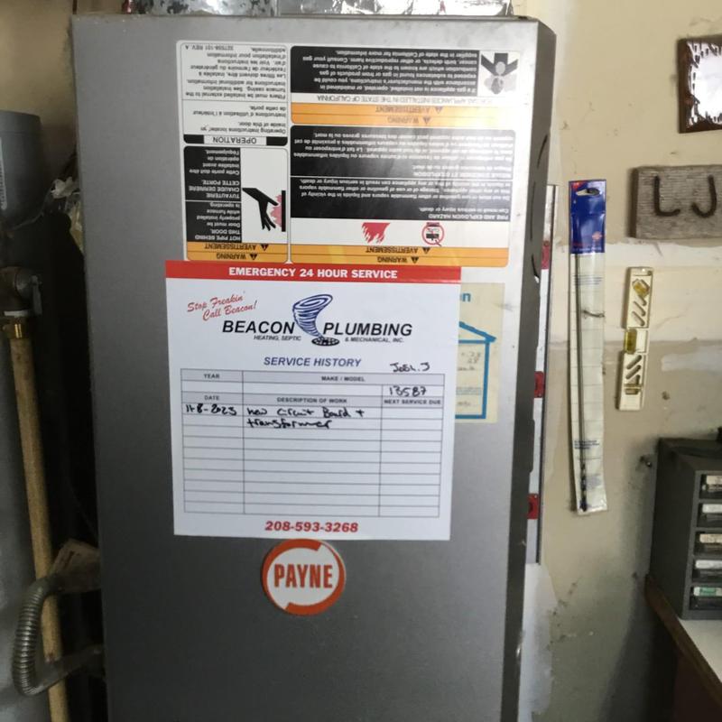 Heating unit circuit board and transformer installation label