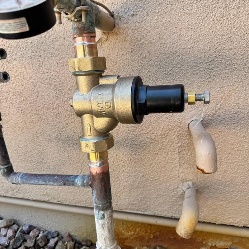 1 1/4 inch pressure reducing valve installation on pipe