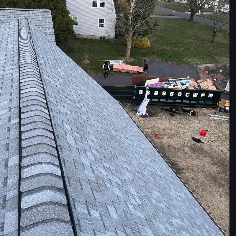 Cobblestone grey Landmark Pro roof with ridge cap installed