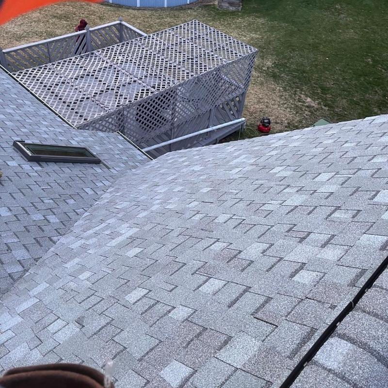 Cobblestone grey Landmark Pro roof shingles installed