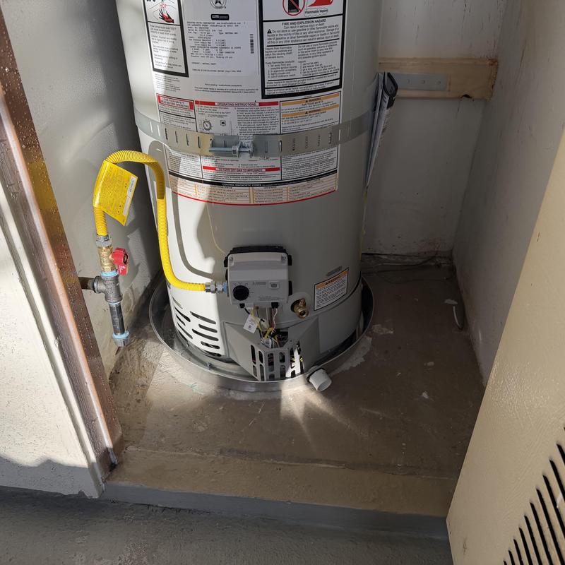 40-gallon Bradford White water heater installation