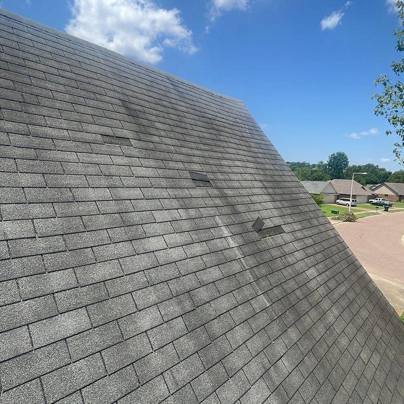 Certainteed Landmark asphalt shingles with wind damage